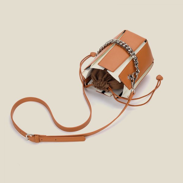 Hexagon portable chain bucket bag